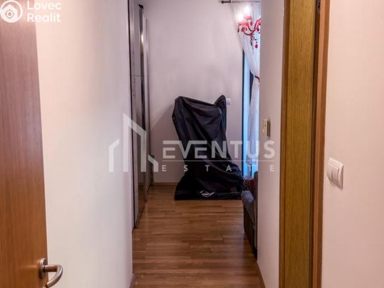 Pronájem bytu 3+KK Praha, Ke kapslovně 2855/3 č. 8