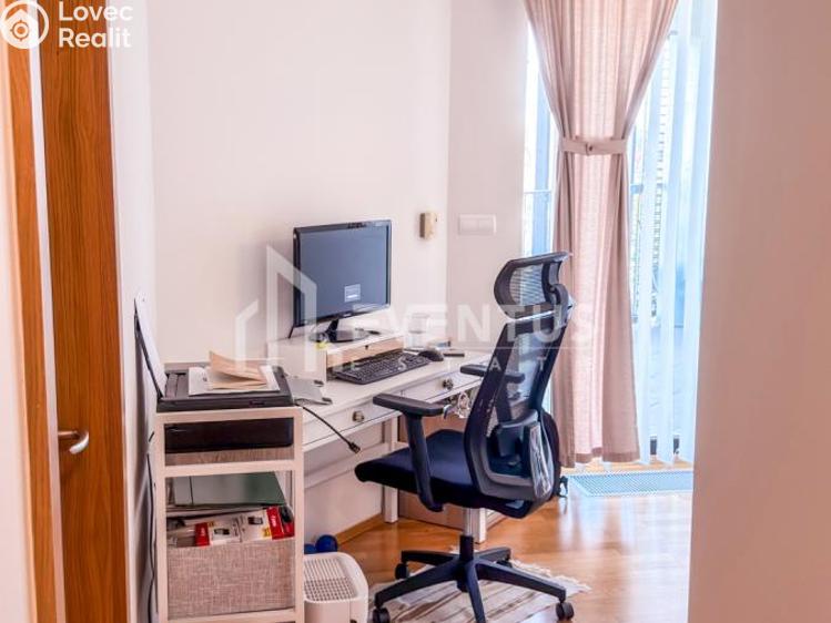 Pronájem bytu 3+KK Praha, Ke kapslovně 2855/3 č. 12