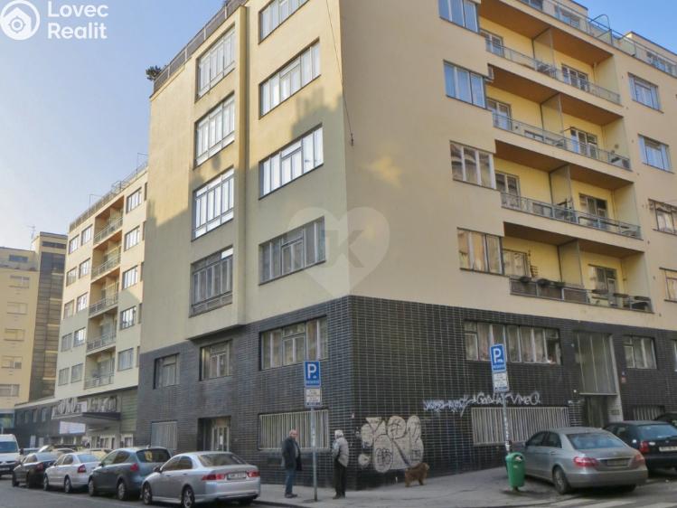 Pronájem bytu 1+1 Praha, Heřmanova č. 15