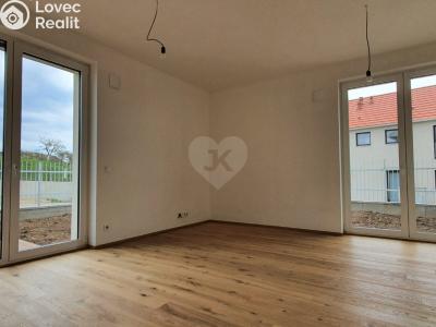 Pronájem bytu 2+KK Praha, Ke Tvrzi č. 3