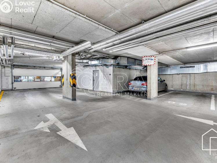 Pronájem restaurace Praha, Theinova 996/2 č. 21