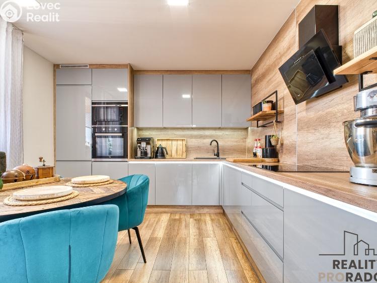 Prodej bytu 3+1 Ostrava, Horymírova 2973/10 č. 1