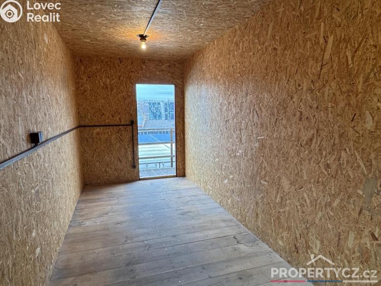 Pronájem skladového prostoru Praha, K Žižkovu 809/7 č. 4