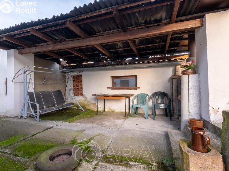 Prodej rodinného domu Milovice č. 7