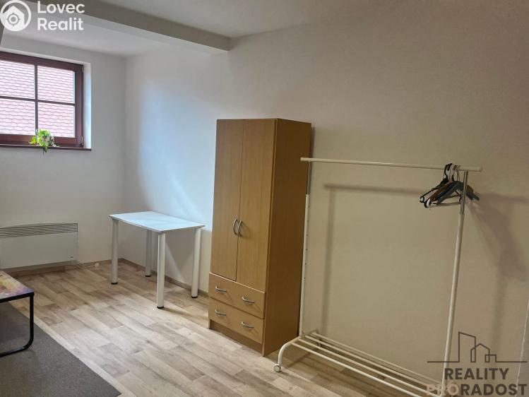 Pronájem bytu 1+KK Znojmo, Velká Mikulášská č. 9