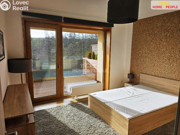 Rent apartment 2+KK Slaný, Lázeňská č. 37