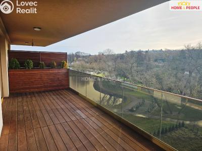 Pronájem bytu 2+KK Slaný, Lázeňská č. 6