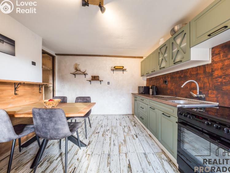 Prodej rodinného domu Ježov č. 24