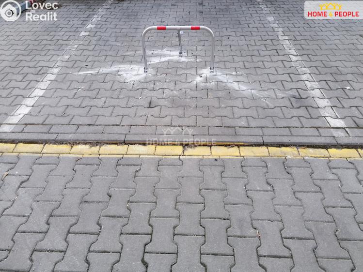 Prodej garáže Praha 9, Skloněná č. 4