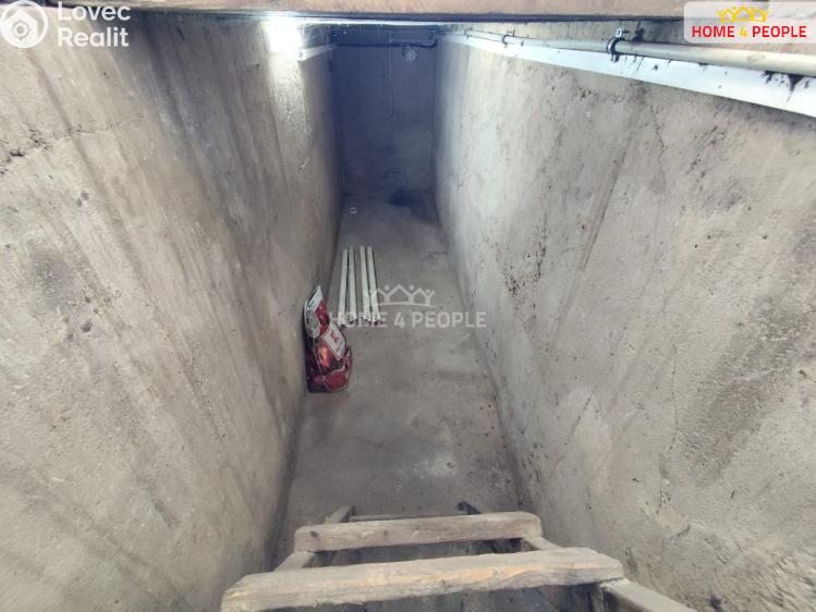 Pronájem skladového prostoru Praha-Březiněves, Vzdálená č. 15