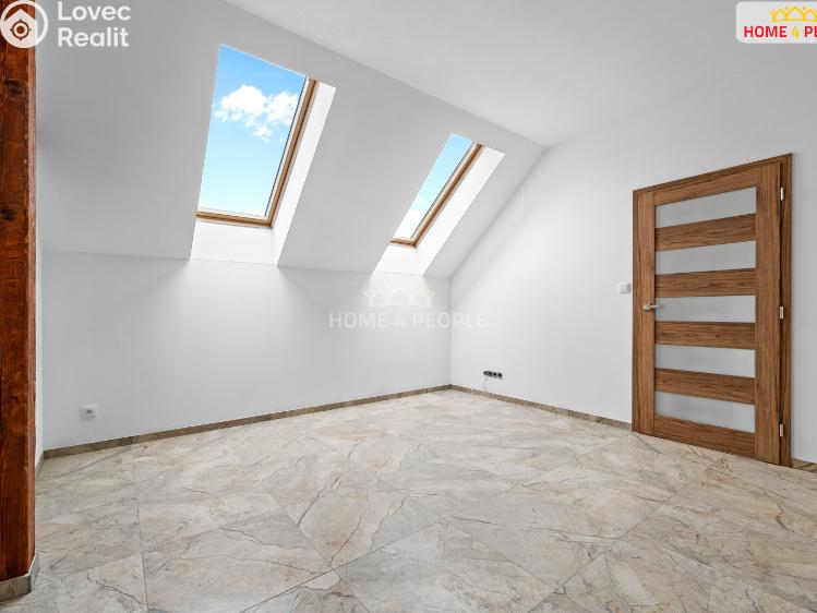 Pronájem bytu 2+KK Chrášťany č. 7