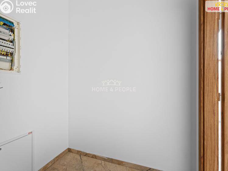 Pronájem bytu 2+KK Chrášťany č. 13