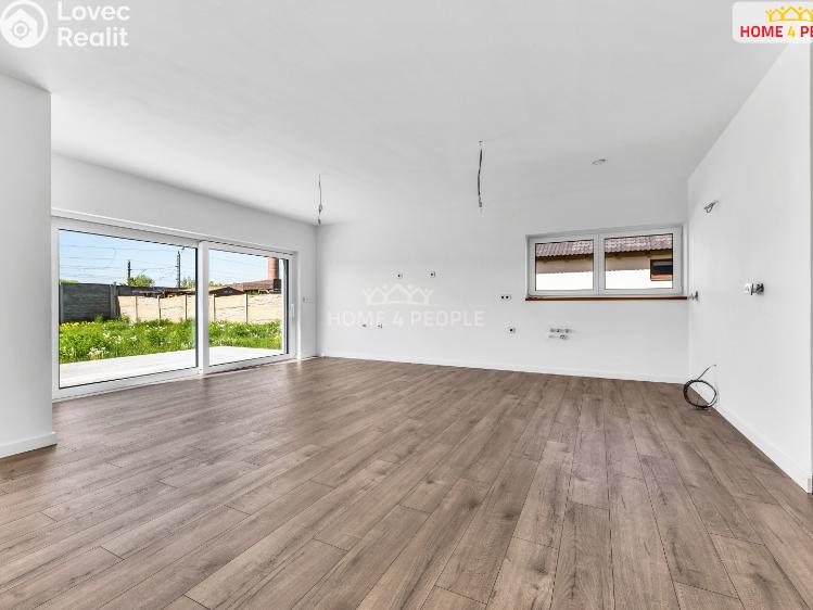 Продаж сімейного будинку Cerhenice, Antonína Hampla č. 8