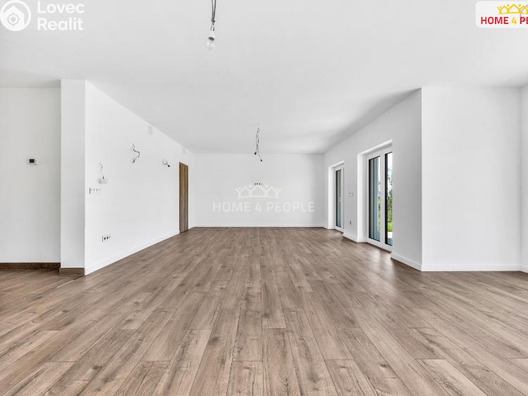 Продаж сімейного будинку Cerhenice, Antonína Hampla č. 12