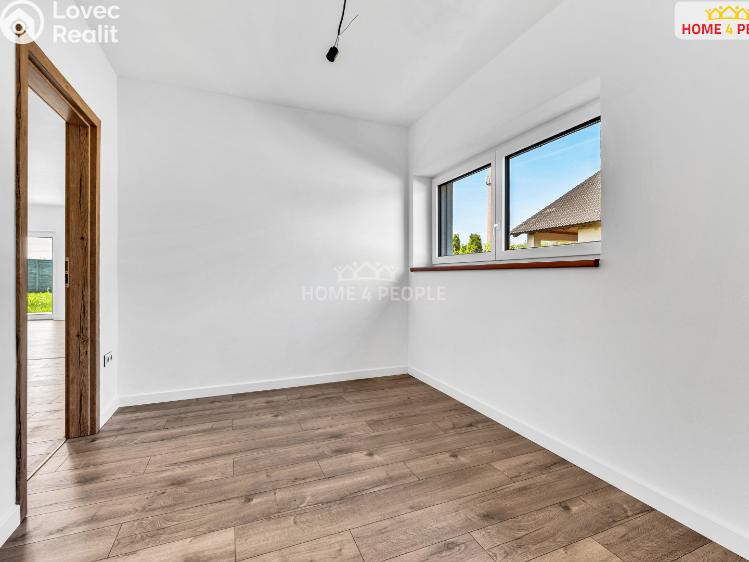 Продаж сімейного будинку Cerhenice, Antonína Hampla č. 16