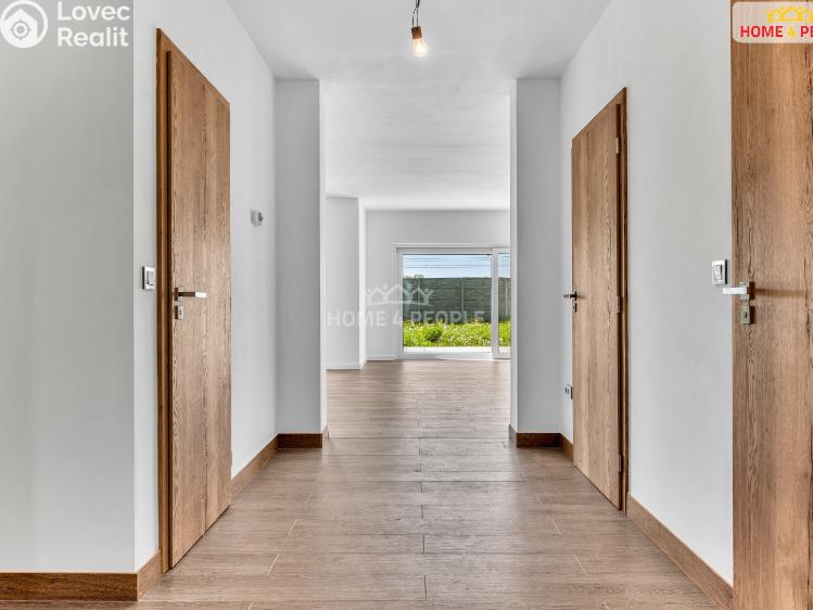 Продаж сімейного будинку Cerhenice, Antonína Hampla č. 23