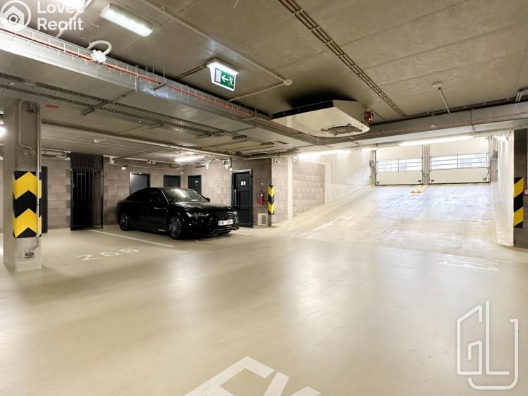 Pronájem bytu 2+KK Praha, Zvěřinova č. 11