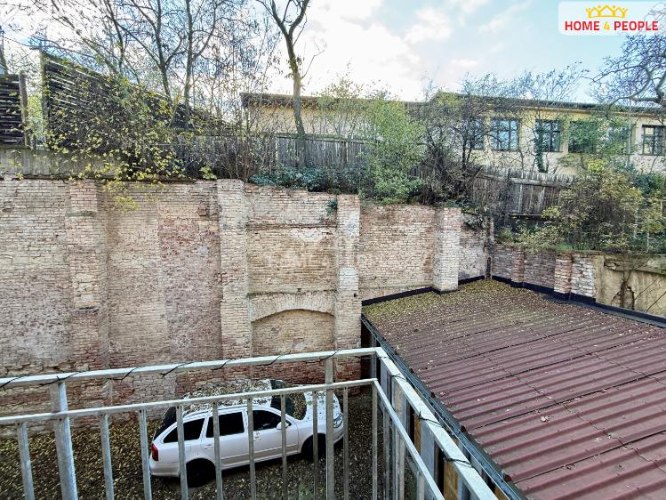 Pronájem bytu 3+KK Praha 8, Sokolovská č. 14