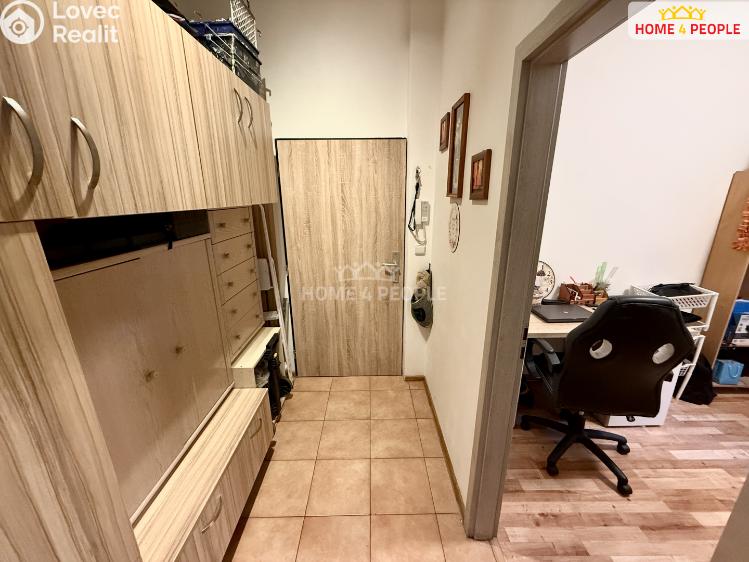 Pronájem bytu 3+KK Praha 8, Sokolovská č. 22