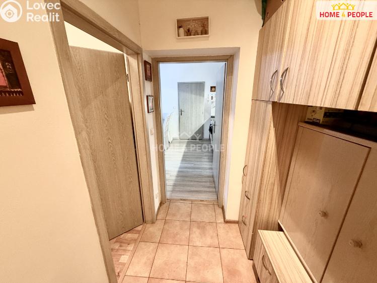 Pronájem bytu 3+KK Praha 8, Sokolovská č. 24