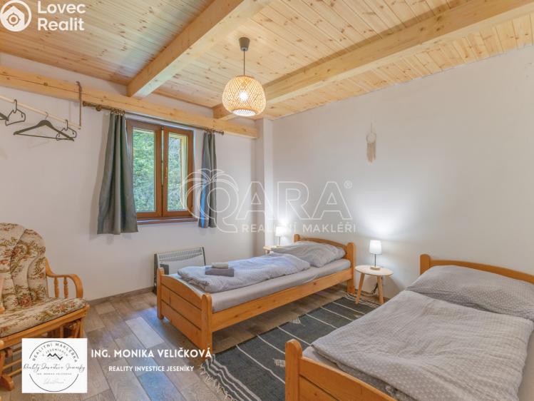 Prodej rodinného domu Mikulovice, Na Bukovci č. 22