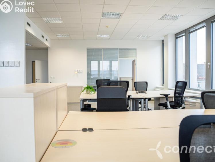 Pronájem kanceláře Praha, Rohanské nábřeží 671/15 č. 3