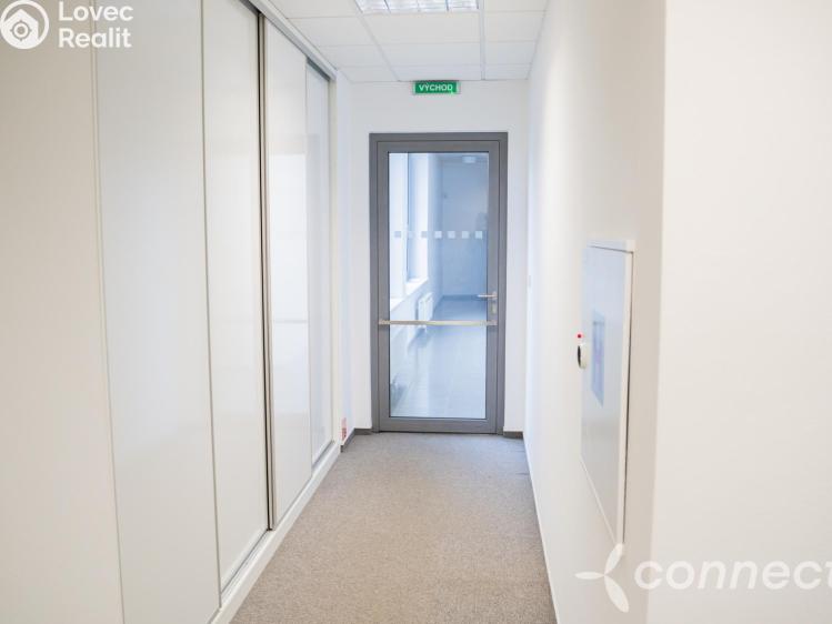 Pronájem kanceláře Praha, Rohanské nábřeží 671/15 č. 11