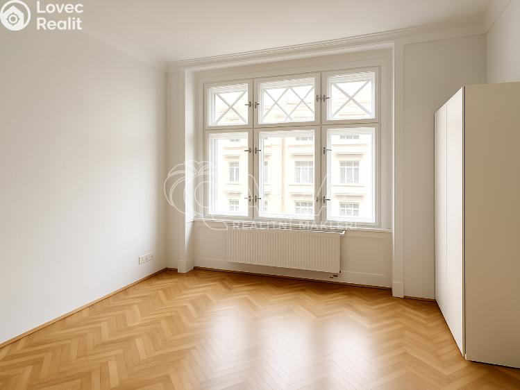 Pronájem kanceláře Praha, Polská 1716/54 č. 11
