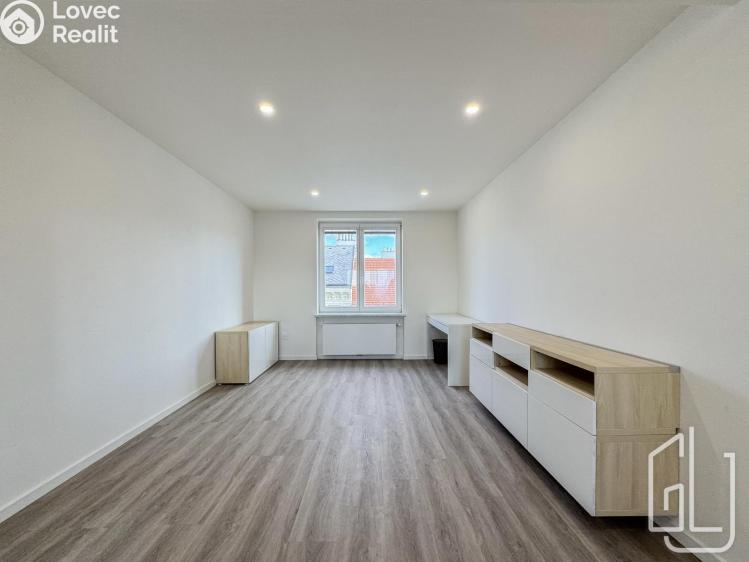 Pronájem bytu 2+KK Praha, Vinohradská 1420/33 č. 10