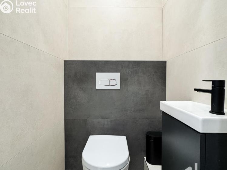 Pronájem bytu 2+KK Praha, Vinohradská 1420/33 č. 14