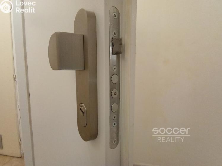 Pronájem kanceláře Praha, Kamenická č. 10