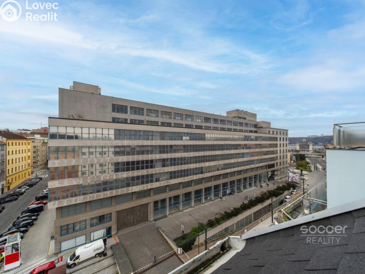 Pronájem bytu 4+KK Praha, Dukelských hrdinů č. 23