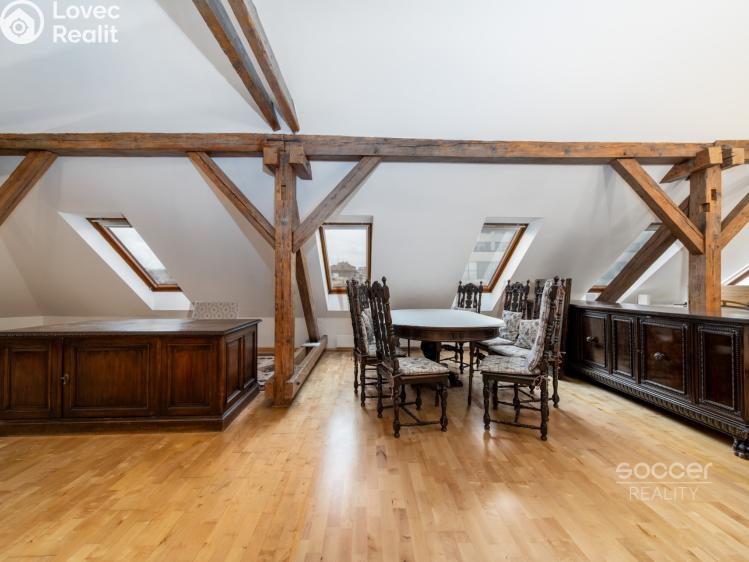 Аренда квартиры 4+KK Praha, Dukelských hrdinů č. 1