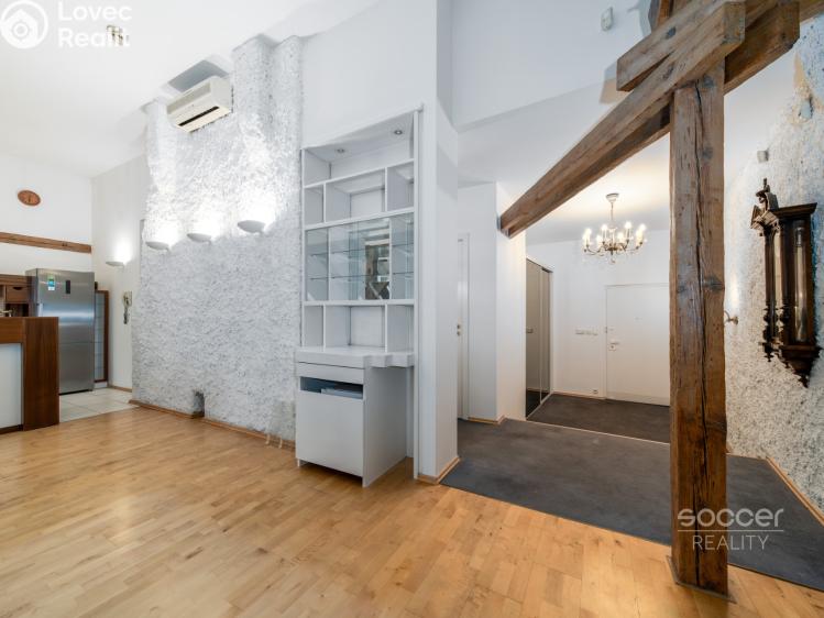 Аренда квартиры 4+KK Praha, Dukelských hrdinů č. 3