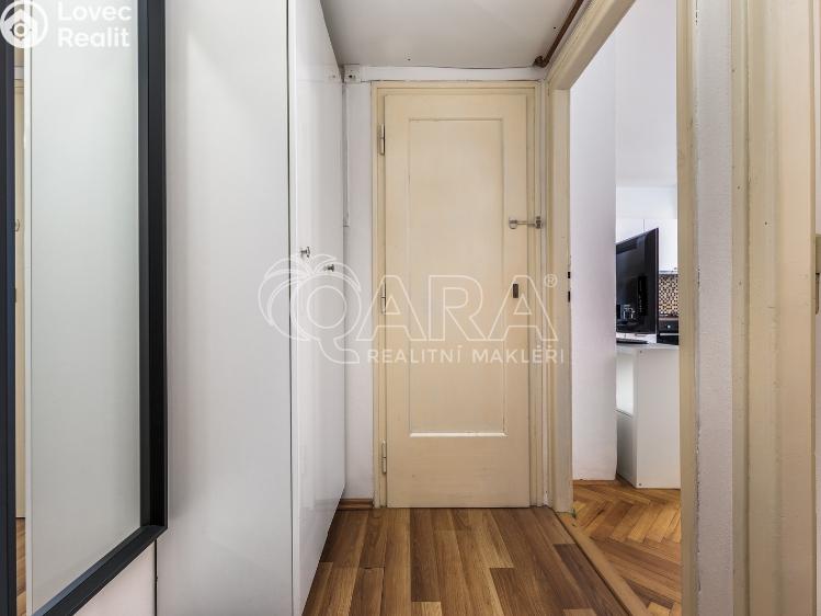 Prodej bytu 2+KK Praha, Patočkova 1405/43 č. 8