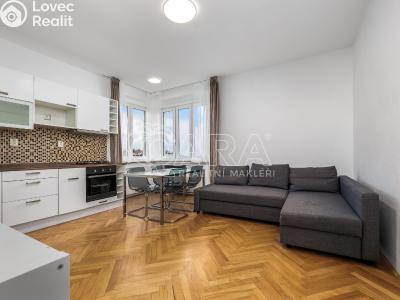 Prodej bytu 2+KK Praha, Patočkova č. 1