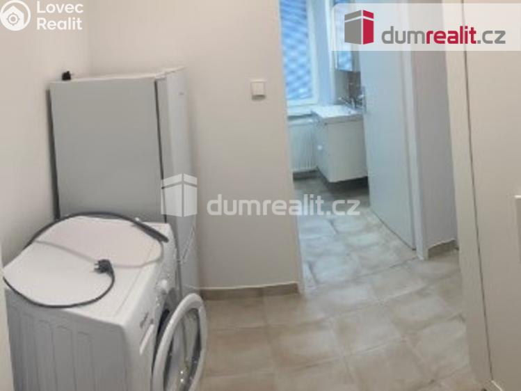 Pronájem bytu 1+KK Krnov, Chářovská č. 7