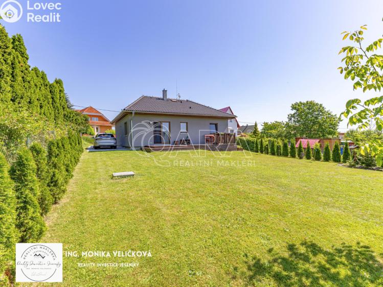 Prodej rodinného domu Dolní Lhota, Na Předměstí 470 č. 3