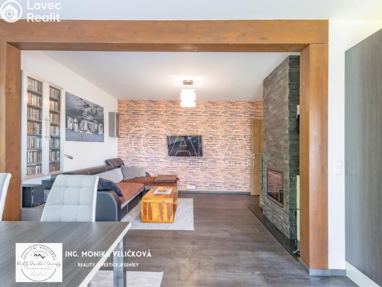 Prodej rodinného domu Dolní Lhota, Na Předměstí 470 č. 13