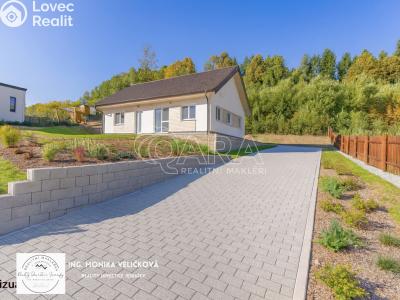 Prodej rodinného domu Jeseník, Modřínová č. 1