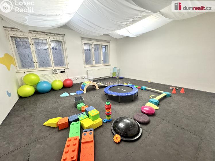 Pronájem obchodního prostoru Praha 2, Bělehradská č. 4