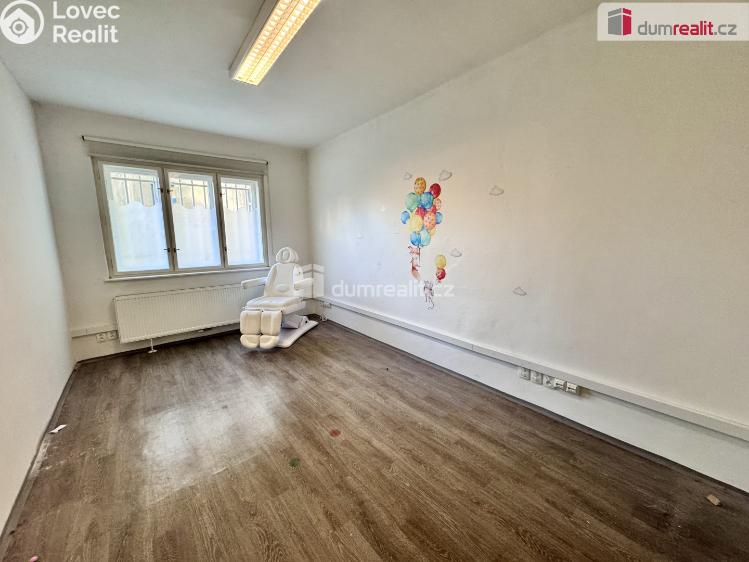 Pronájem obchodního prostoru Praha 2, Bělehradská č. 17