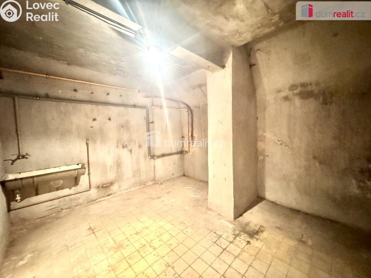 Pronájem obchodního prostoru Praha 2, Bělehradská č. 26