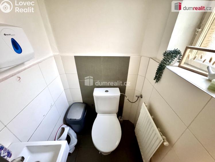 Pronájem obchodního prostoru Praha 2, Bělehradská č. 21