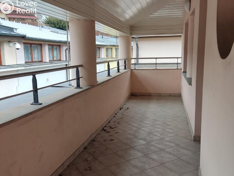 Pronájem bytu 3+1 Velké Meziříčí, Pod Hradbami č. 12