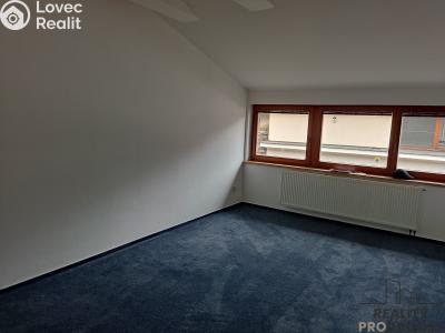 Pronájem bytu 3+1 Velké Meziříčí, Pod Hradbami č. 3