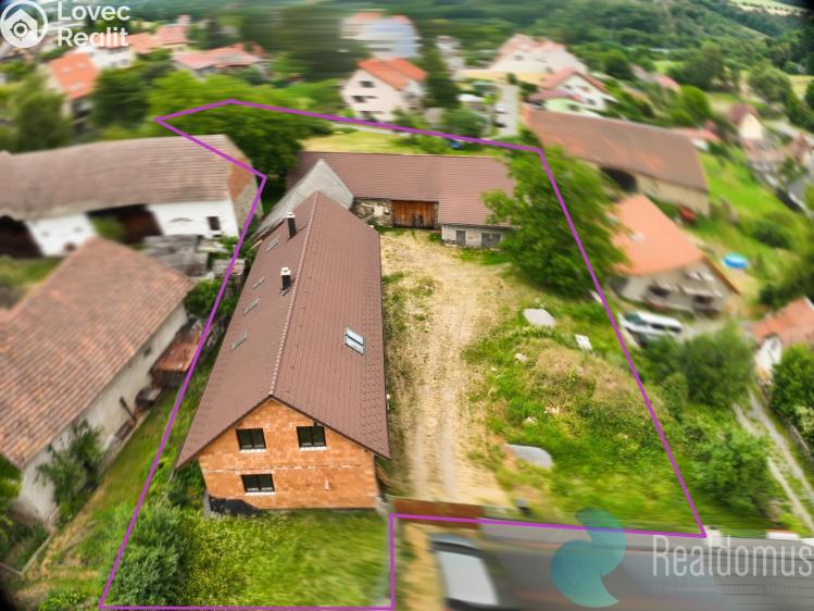 Продаж сімейного будинку Mrač č. 1