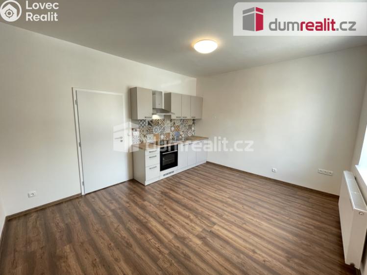 Pronájem bytu 2+KK Jílové, Mírové nám. č. 15