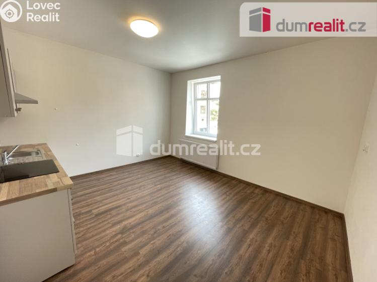 Pronájem bytu 2+KK Jílové, Mírové nám. č. 7