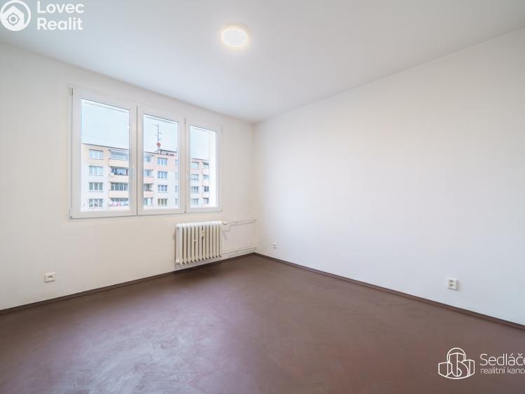 Prodej bytu 3+1 Sokolov, Slavíčkova č. 8